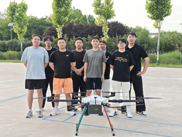 西安科技大学高新学院大学生无人机操控员培训